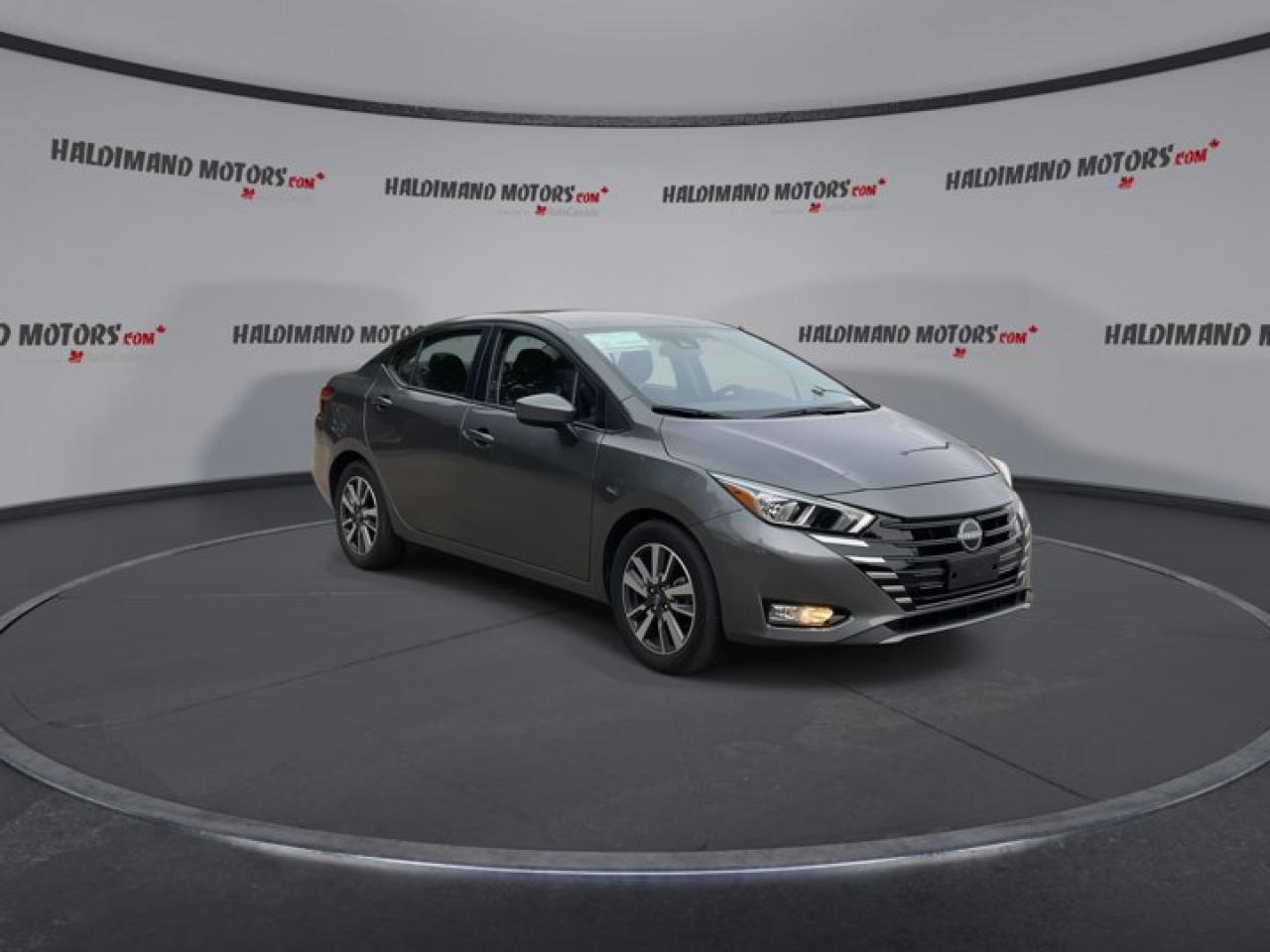 2024 Nissan Versa SV Photo