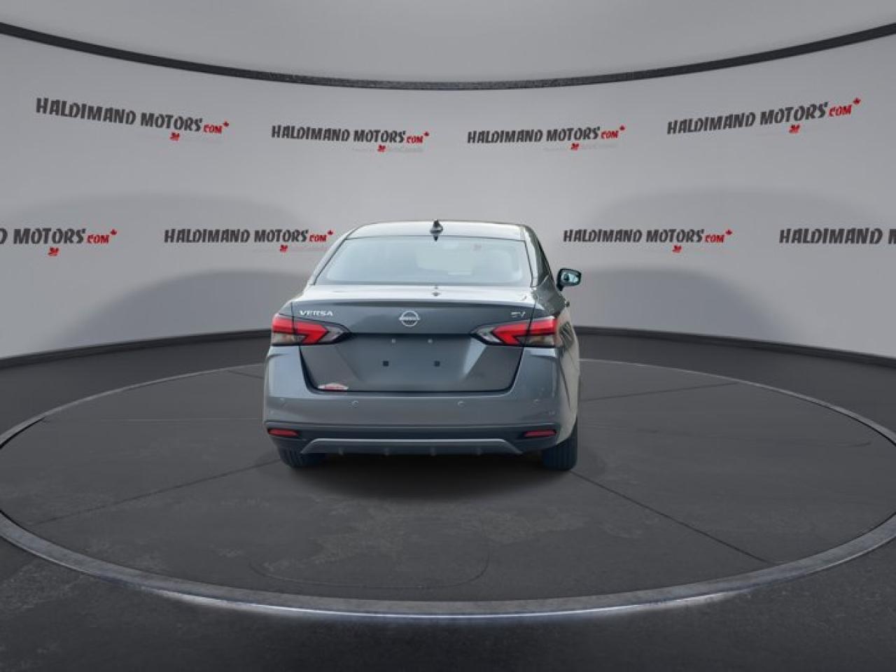 2024 Nissan Versa SV Photo