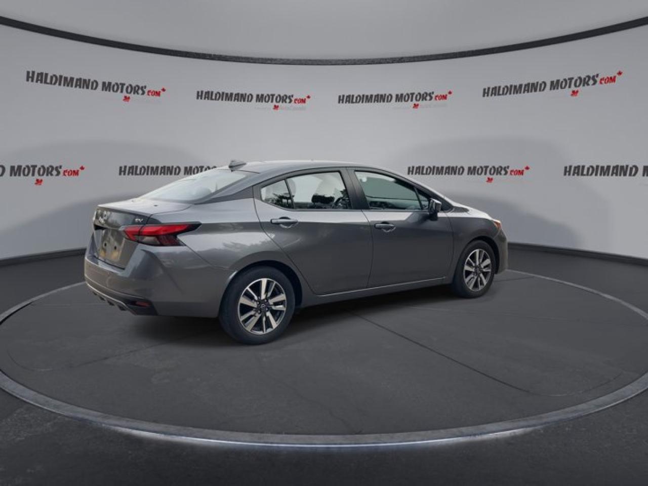 2024 Nissan Versa SV Photo