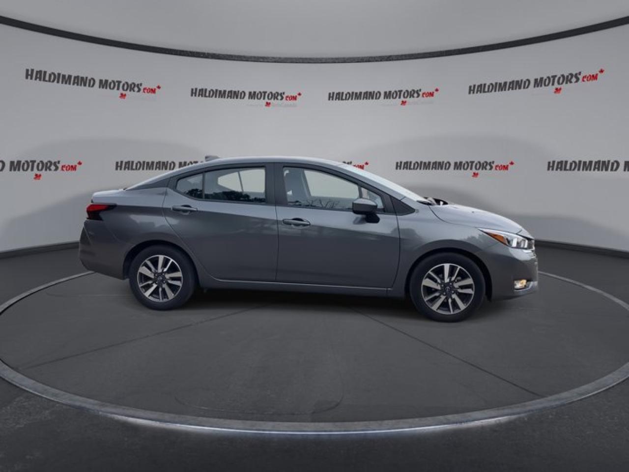 2024 Nissan Versa SV Photo