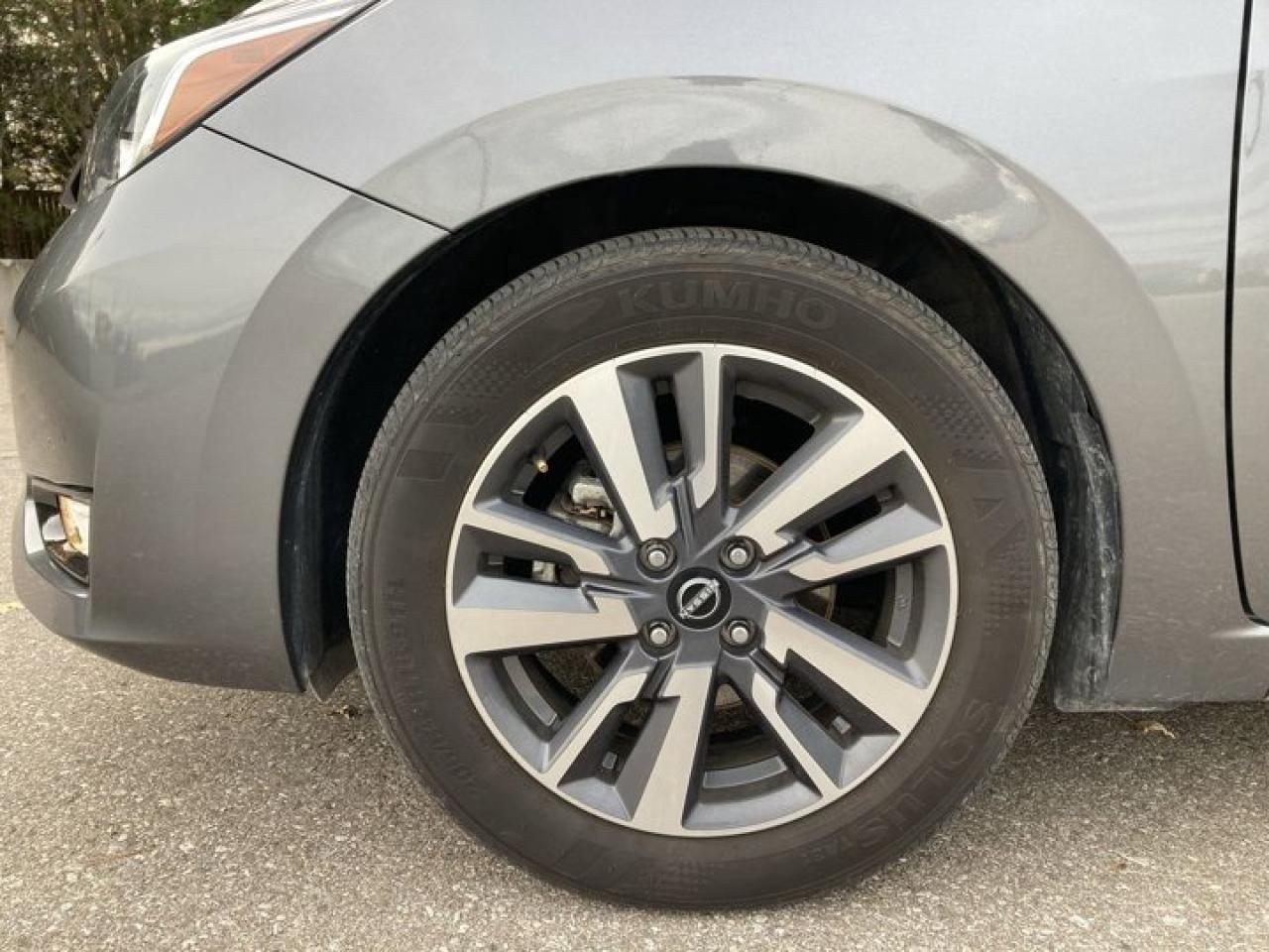 2024 Nissan Versa SV Photo