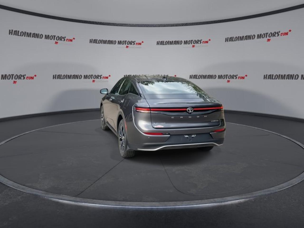 2024 Toyota Crown Limited AWD HEV | AC Seats | Heated Seats |Panoramic Roof Photo