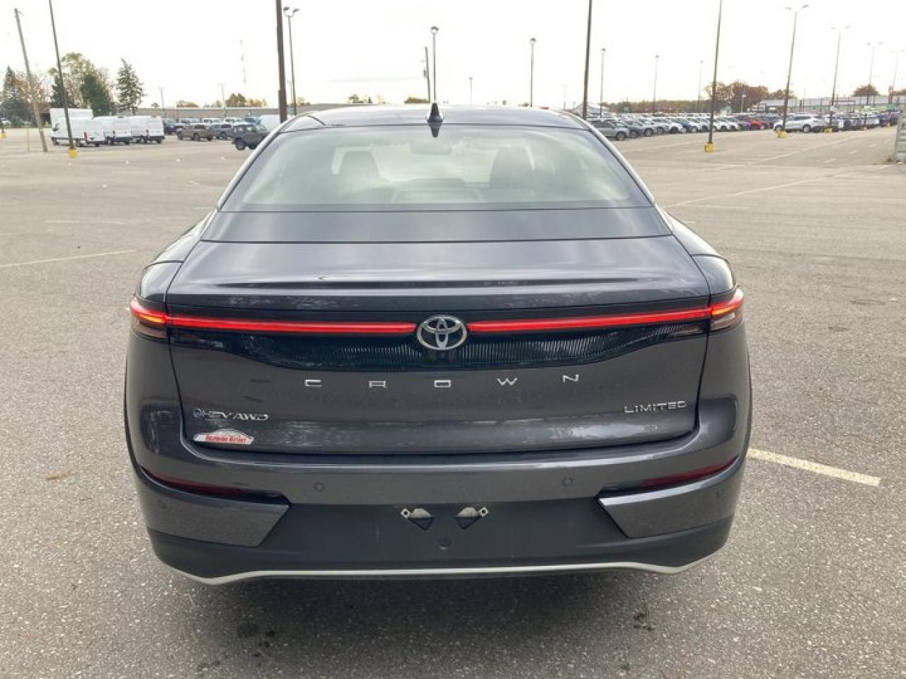 2024 Toyota Crown Limited AWD HEV | AC Seats | Heated Seats |Panoramic Roof Photo