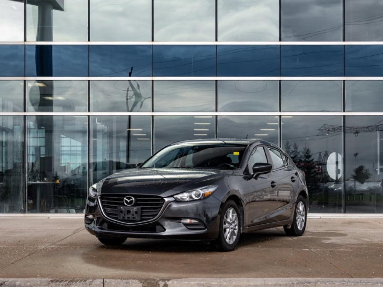 2018 Mazda MAZDA3 Sport GS Photo