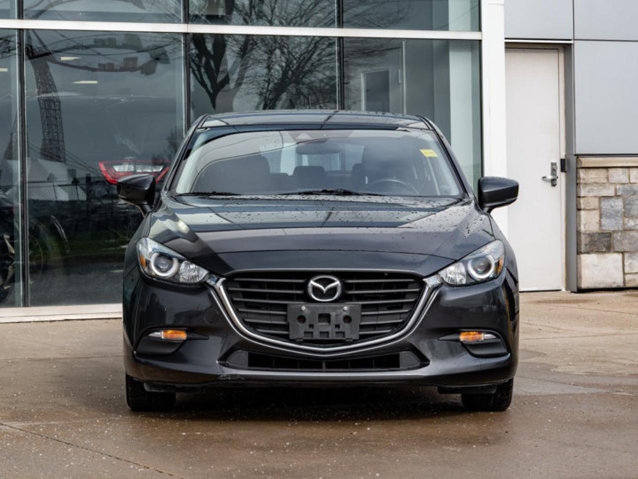 2018 Mazda MAZDA3 Sport GS Photo