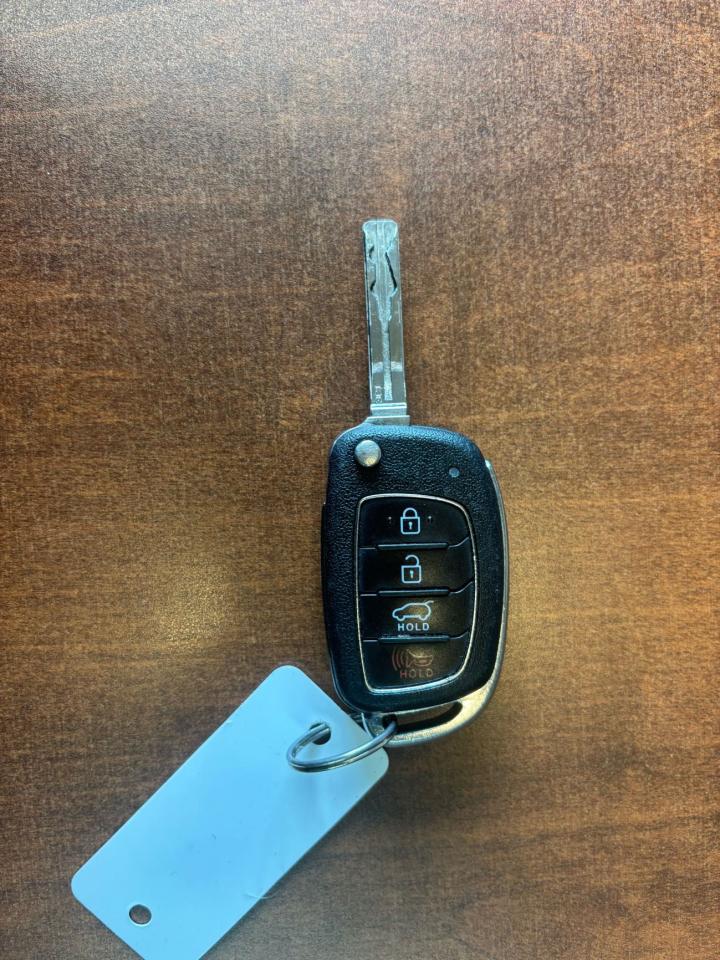 2017 Hyundai Tucson Premium, All Wheel Drive, Lane departure Alert