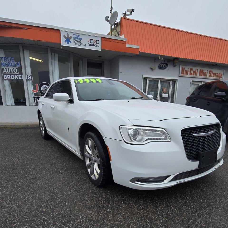 2016 Chrysler 300 