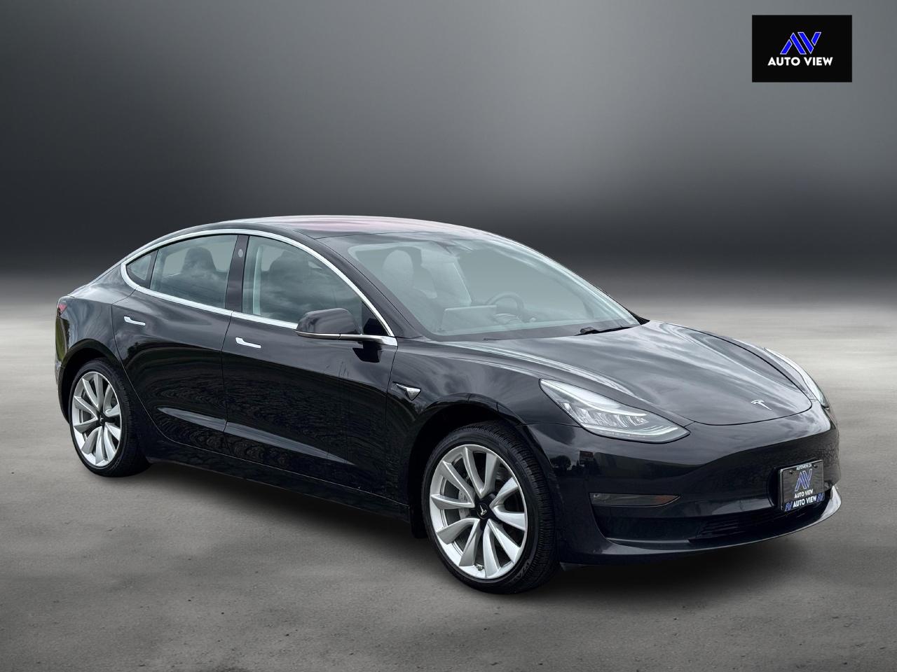 2018 Tesla Model 3 Long Range **CLEAN CARFAX** Photo3