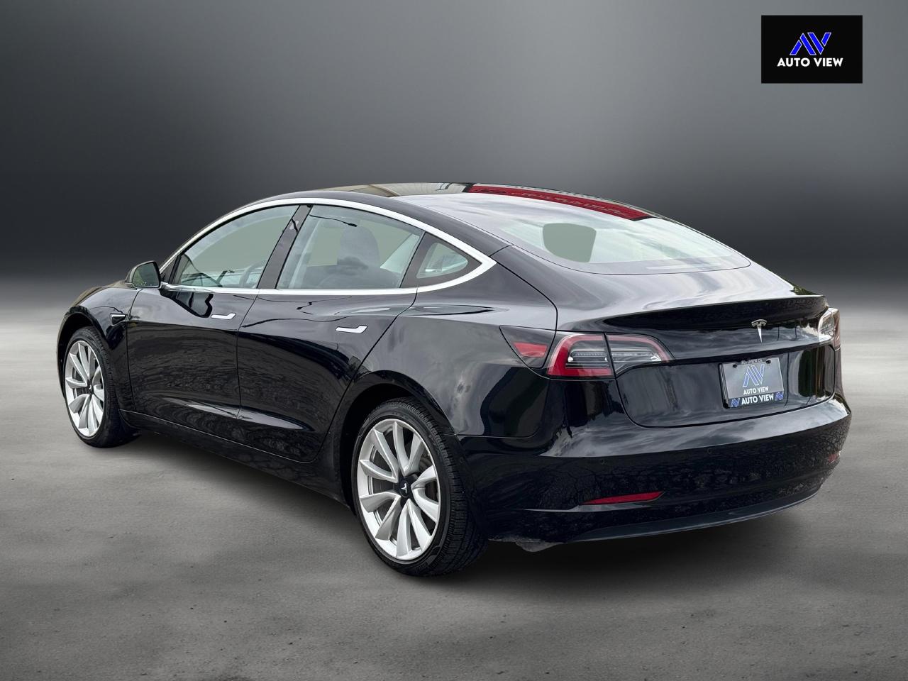 2018 Tesla Model 3 Long Range **CLEAN CARFAX** - Photo #8