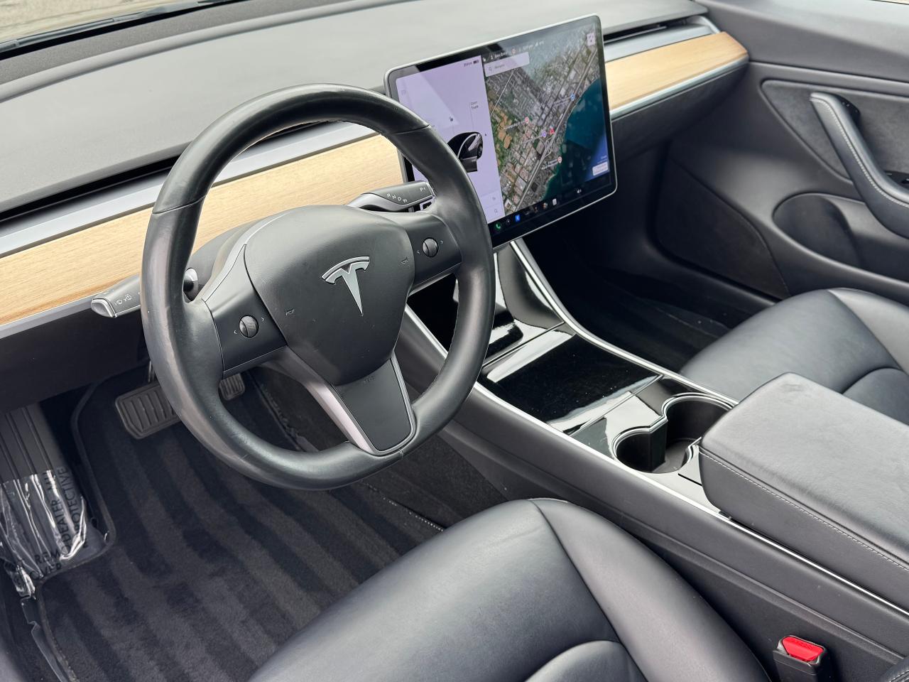 2018 Tesla Model 3 Long Range **CLEAN CARFAX** - Photo #18