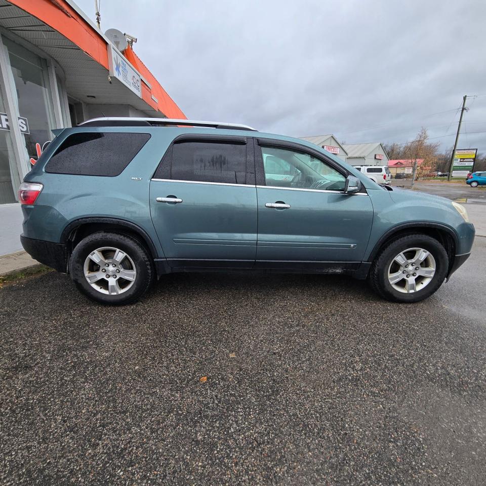 2009 GMC Acadia AWD 4dr SLT1 - Photo #8