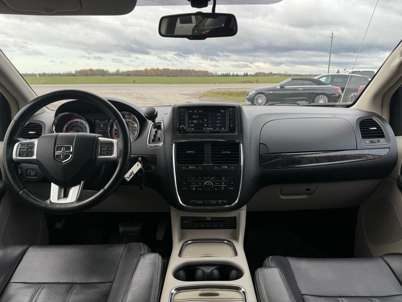 2014 Dodge Grand Caravan Crew | DVD | Backup Camera | Bluetooth - Photo #12