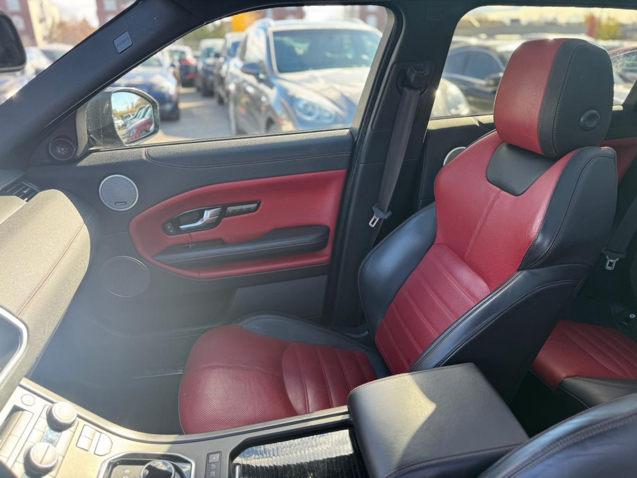 2018 Land Rover Range Rover Evoque HSE Dynamic - Photo #11