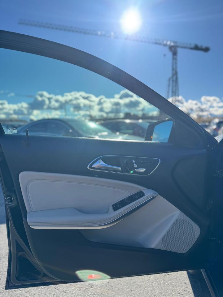 2018 Mercedes-Benz GLA GLA 250 - Photo #13