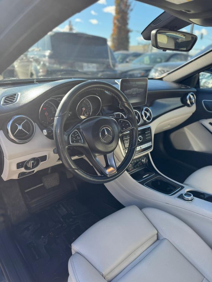 2018 Mercedes-Benz GLA GLA 250 - Photo #12