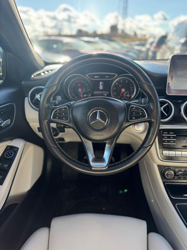 2018 Mercedes-Benz GLA GLA 250 - Photo #11