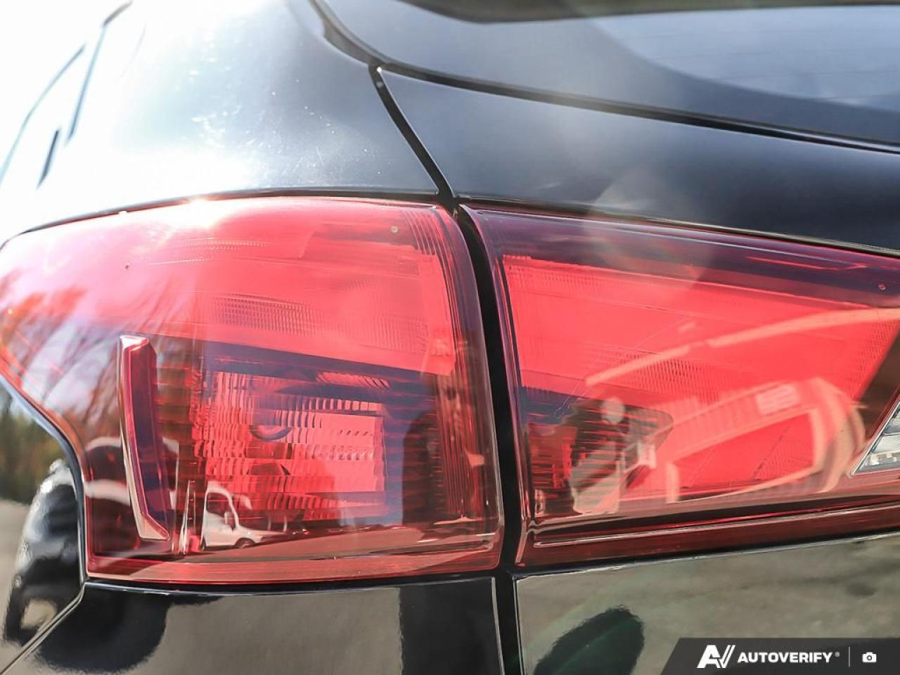 2018 Nissan Qashqai SV,AWD,ECO,R/V CAM,REMOTE START,PWR S/ROOF,H/SEATS Photo