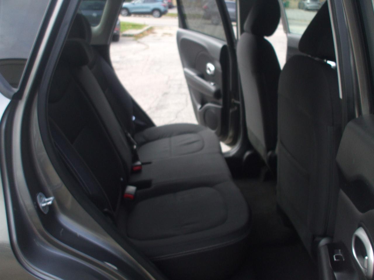 2018 Kia Soul LX,Certified,Auto,Key less,Bluetooth,Clean Carfax - Photo #14