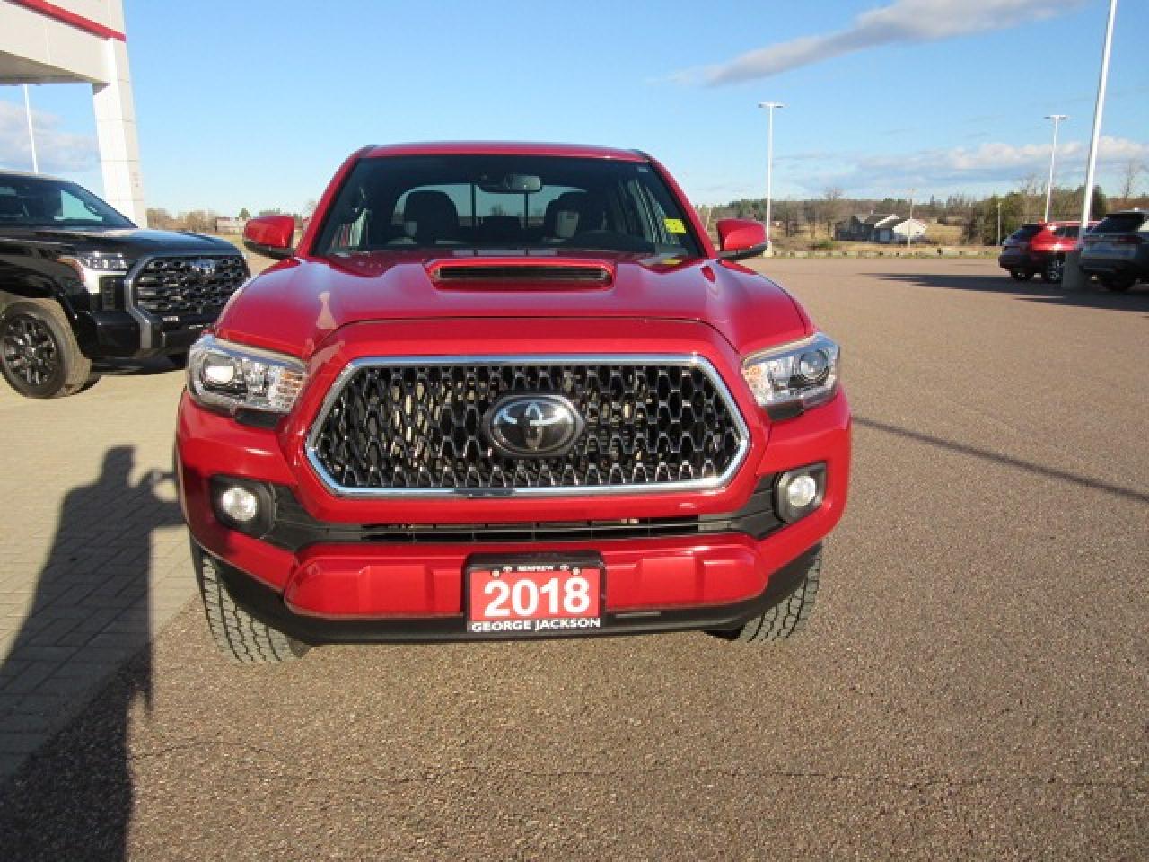 2018 Toyota Tacoma SR5 Photo