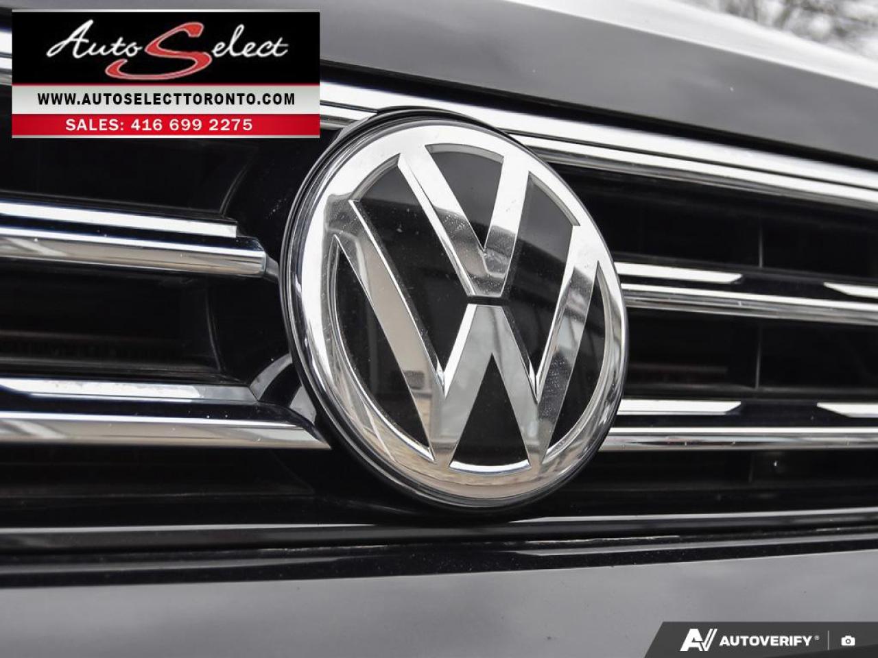 2019 Volkswagen Tiguan Highline R-Line AWD - Apple Carplay - Leather - Clean Carfax Photo