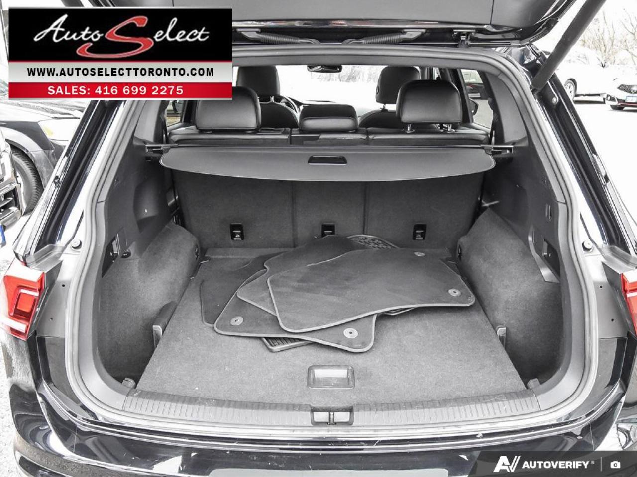 2019 Volkswagen Tiguan Highline R-Line AWD - Apple Carplay - Leather - Clean Carfax Photo