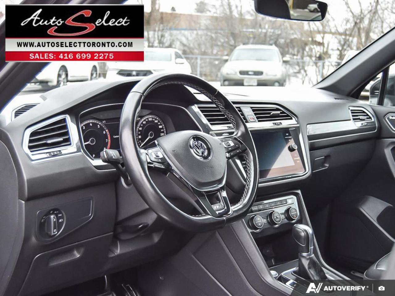 2019 Volkswagen Tiguan Highline R-Line AWD - Apple Carplay - Leather - Clean Carfax Photo