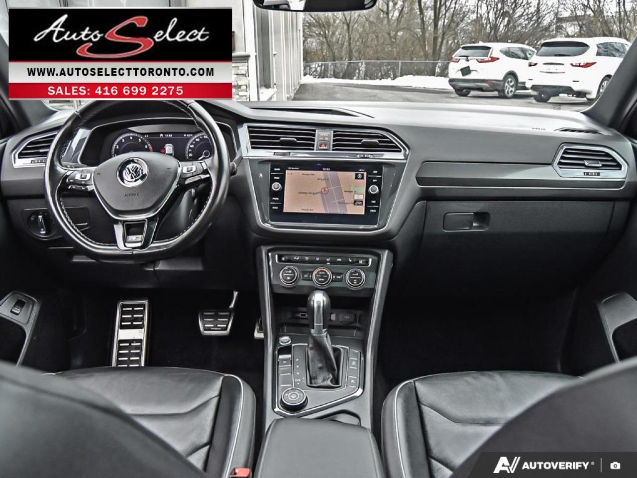 2019 Volkswagen Tiguan Highline R-Line AWD - Apple Carplay - Leather - Clean Carfax Photo