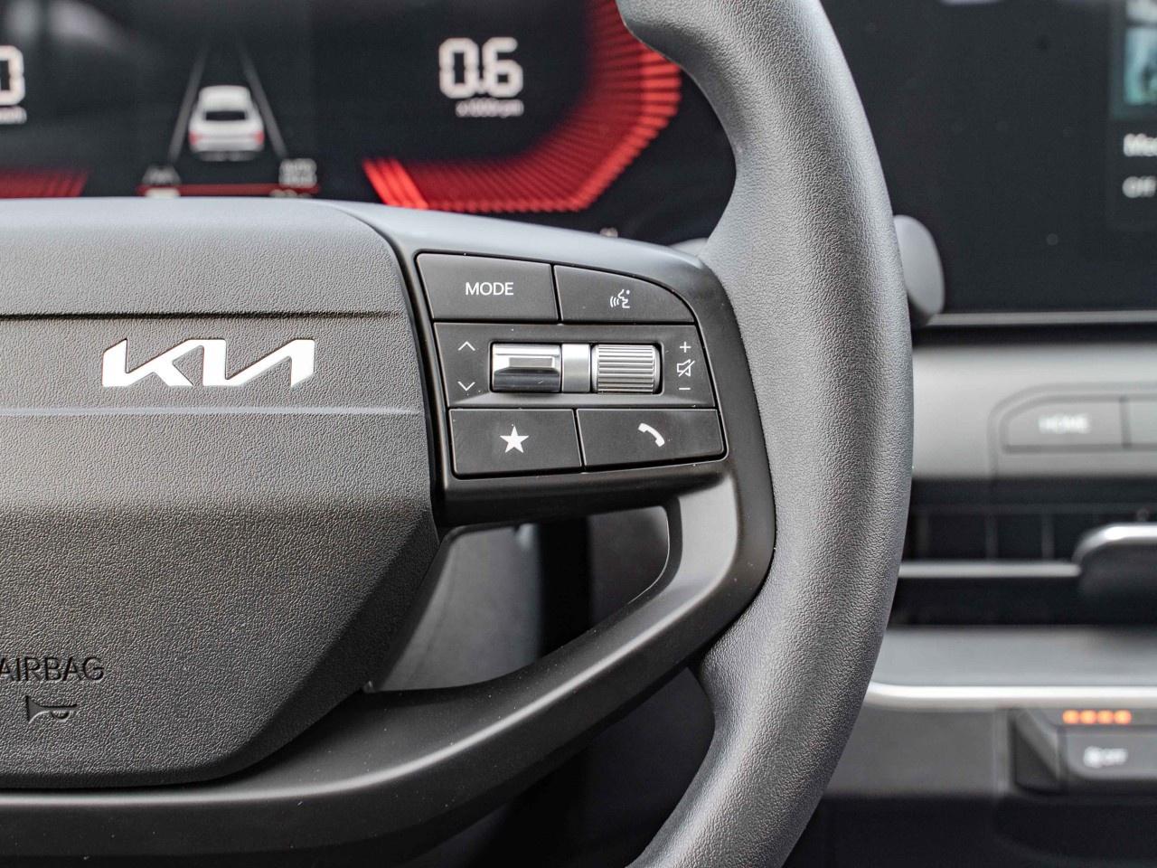 2025 Kia K4 Lx Fwd Photo