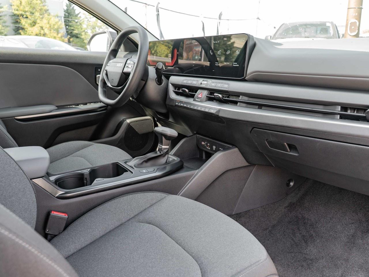 2025 Kia K4 Lx Fwd Photo