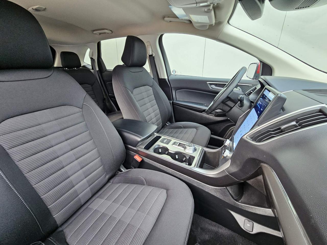 2022 Ford Edge SEL One Owner | AWD | Co-Pilot360 | Cold Weather Package | 18" Wheels Photo