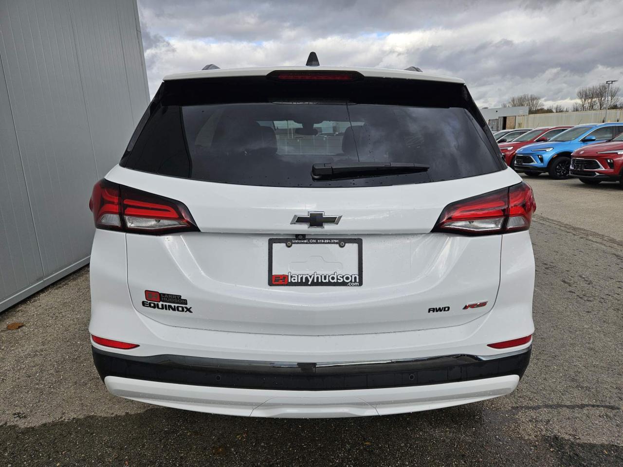 2023 Chevrolet Equinox RS One Owner | AWD | Plus Package | Navigation | Sunroof | 19" Wheels Photo