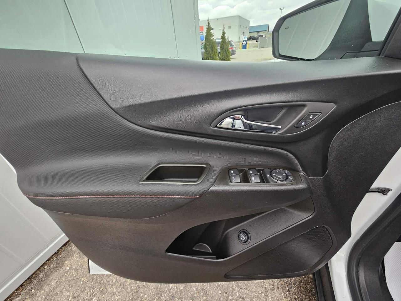 2023 Chevrolet Equinox RS One Owner | AWD | Plus Package | Navigation | Sunroof | 19" Wheels Photo