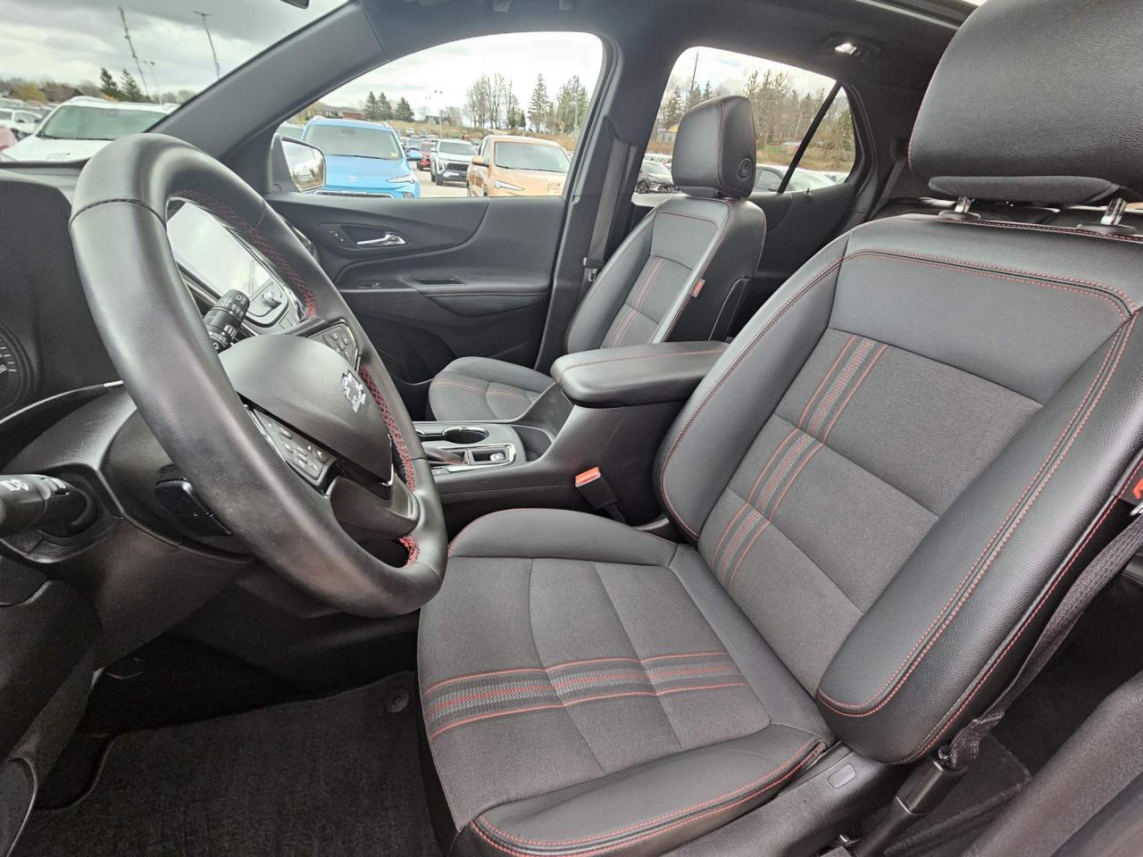 2023 Chevrolet Equinox RS One Owner | AWD | Plus Package | Navigation | Sunroof | 19" Wheels Photo