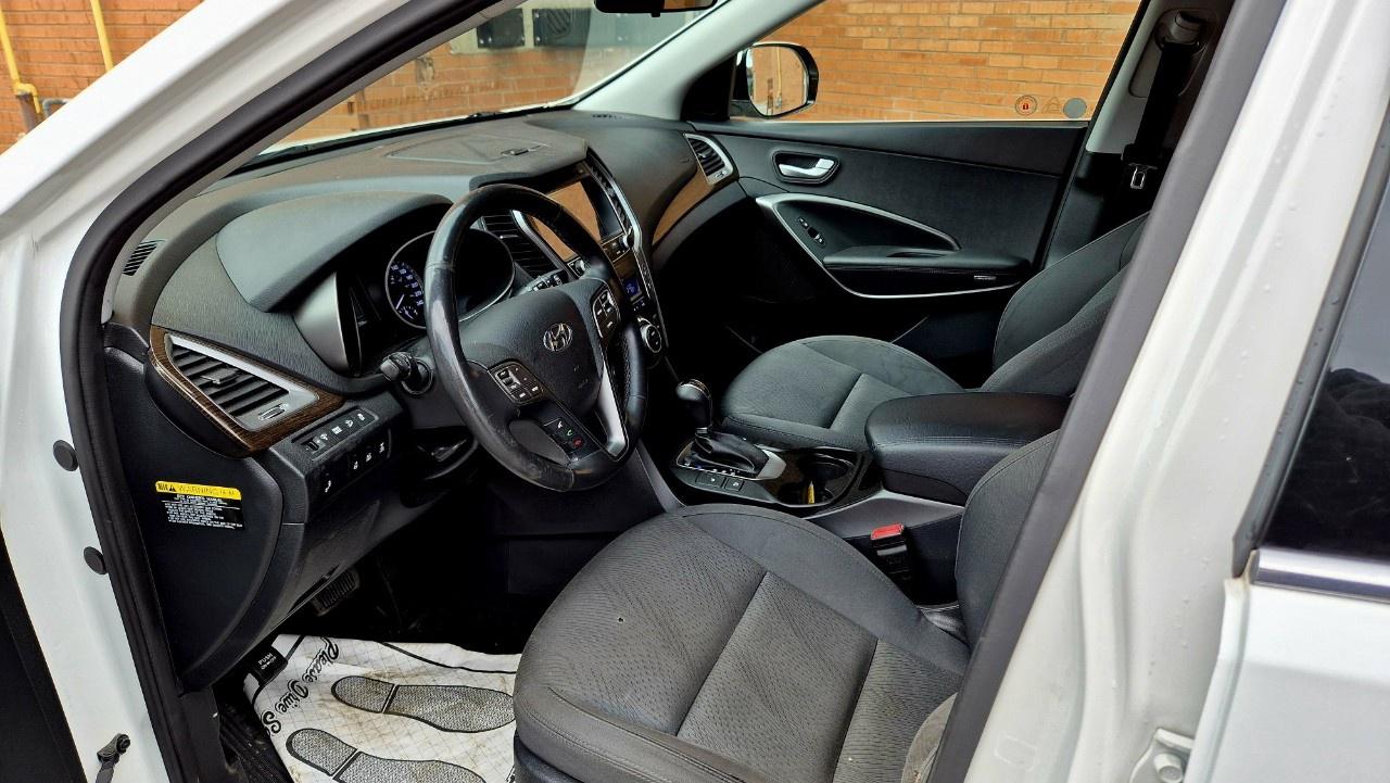 2017 Hyundai Santa Fe XL AWD 4DR PREMIUM - Photo #9
