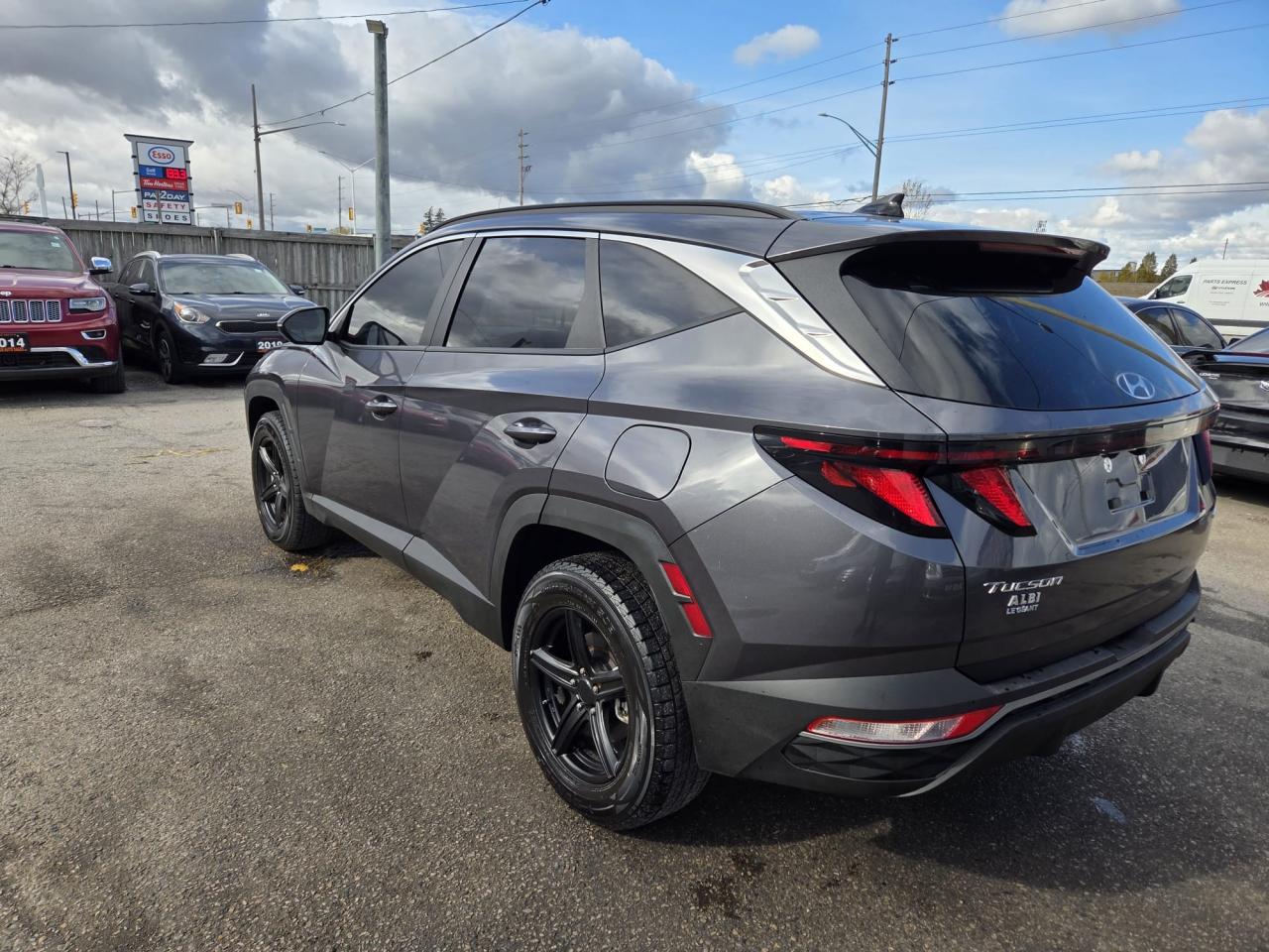 2024 Hyundai Tucson Preferred AWD, NO ACCIDENTS, LOADED, CERTIFIED - Photo #3