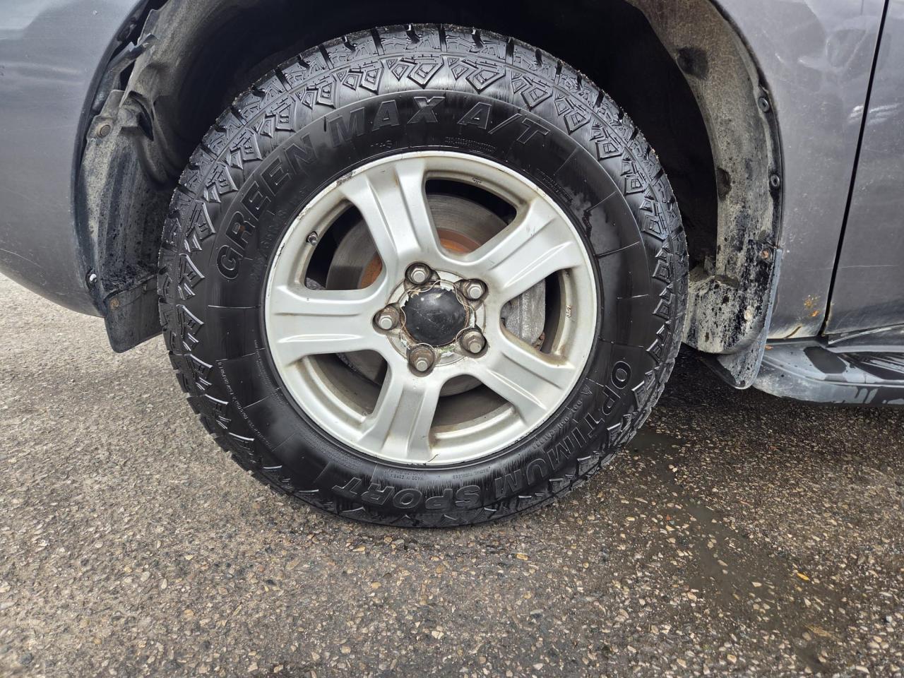 2011 Toyota Sequoia SR5, NO ACCIDENTS, 4X4, CERTIFIED - Photo #14