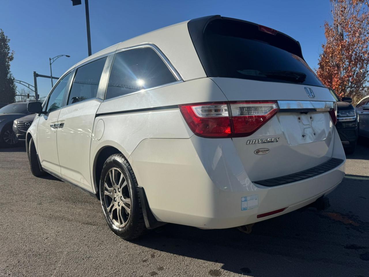 2013 Honda Odyssey EX - Photo #6