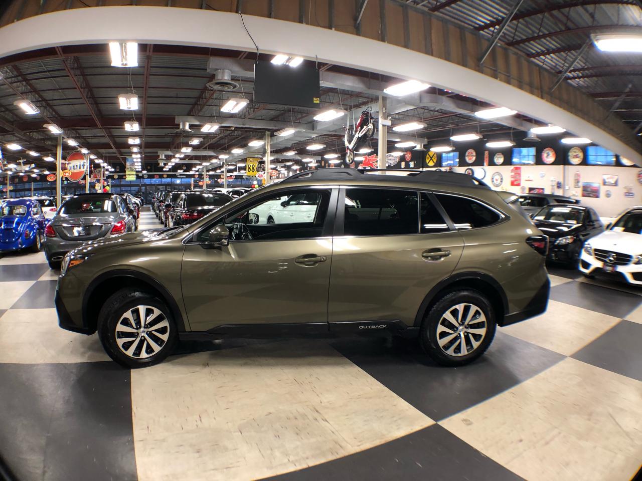 2022 Subaru Outback TOURING AWD AUTO P/SUNROOF B/SPOT A/CARPLAY CAMERA Photo3