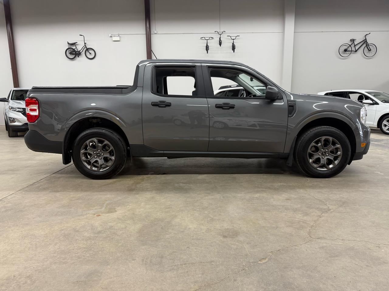 2022 Ford Maverick XLT - Photo #8