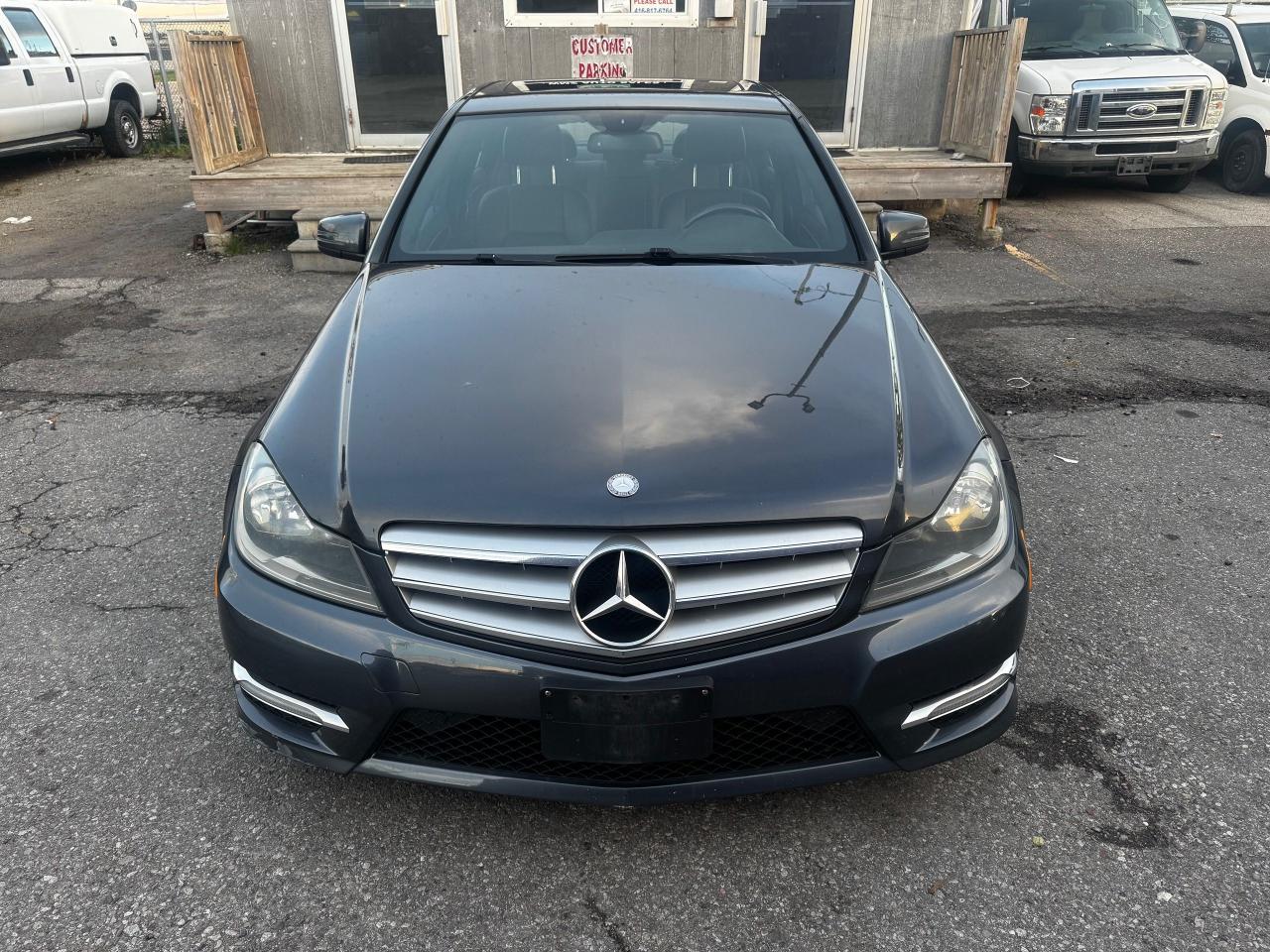 2013 Mercedes-Benz C-Class C 300 Photo2