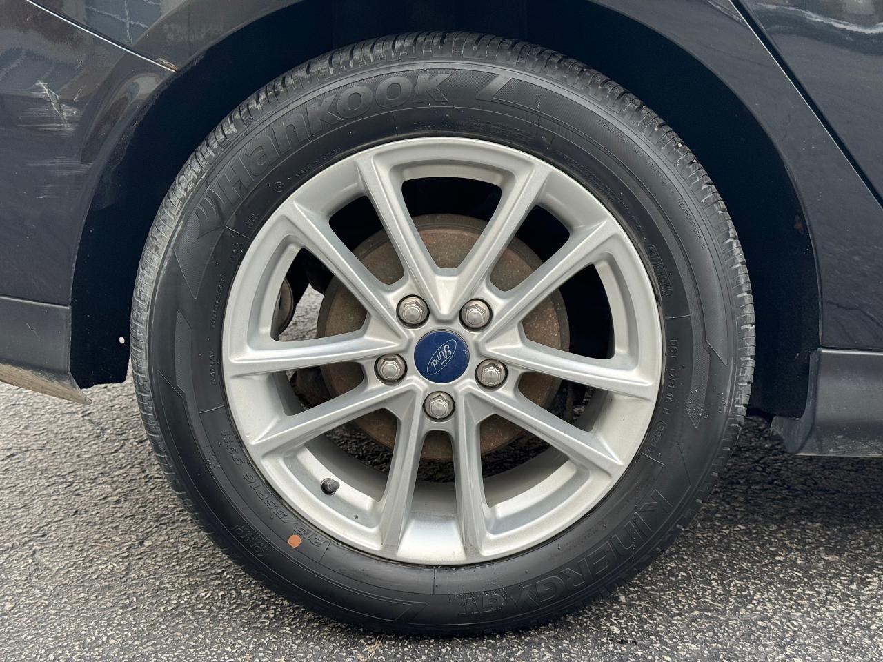 2015 Ford Focus SE **REMOTE START**HEATED SEATS/STEERING WHEEL** - Photo #16