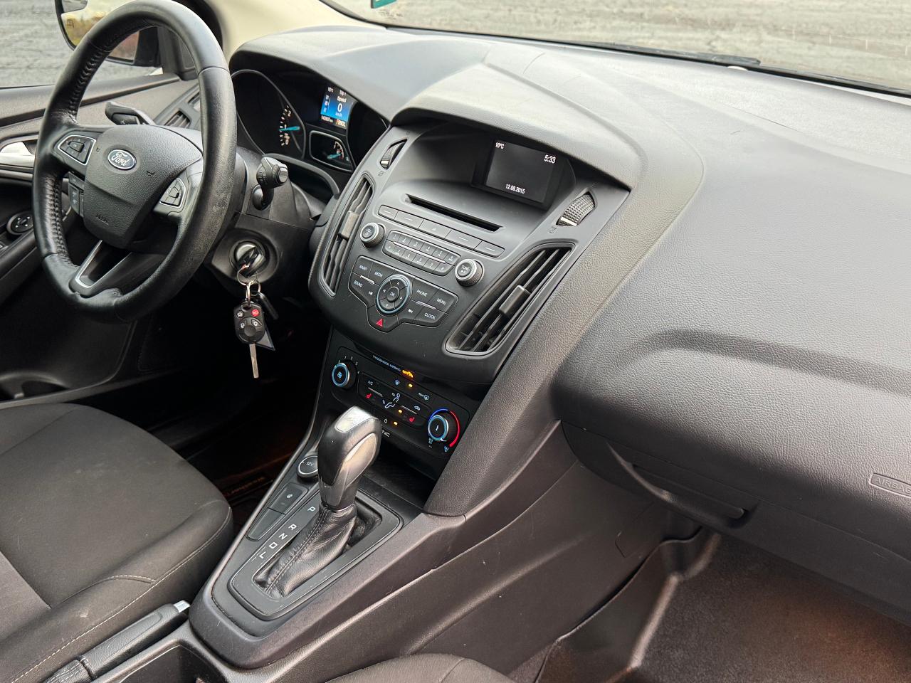 2015 Ford Focus SE **REMOTE START**HEATED SEATS/STEERING WHEEL** - Photo #33