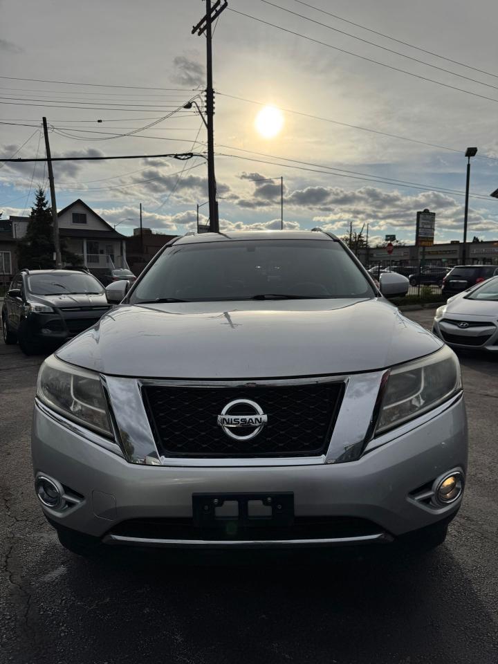 2014 Nissan Pathfinder 4WD Platinum | CERTIFIED - Photo #2