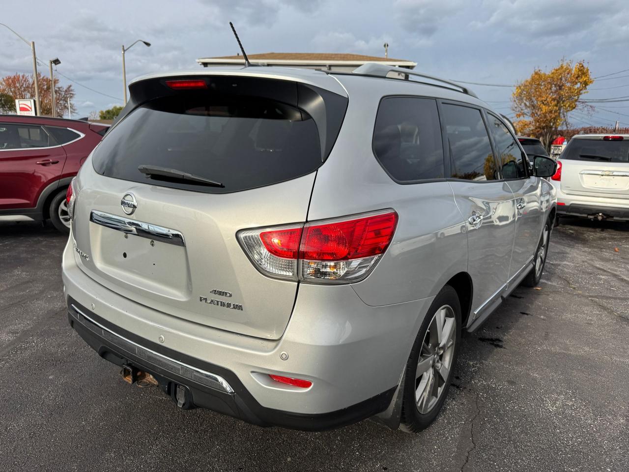 2014 Nissan Pathfinder 4WD Platinum | CERTIFIED Photo4