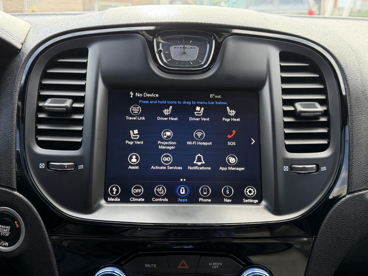 2022 Chrysler 300 300S AWD Photo