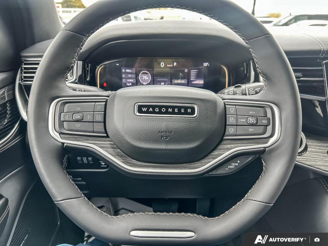 2022 Jeep Wagoneer SERIES III / NO ACCIDENTS / NAV / LEATHER / 4X4 Photo