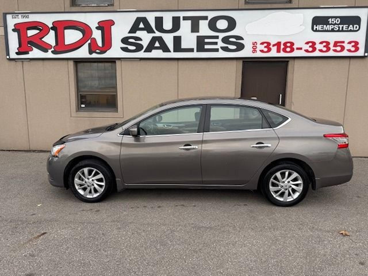 2015 Nissan Sentra 4dr Sdn CVT SV ONLY 82000KM,ACCIDENT FREE - Photo #1