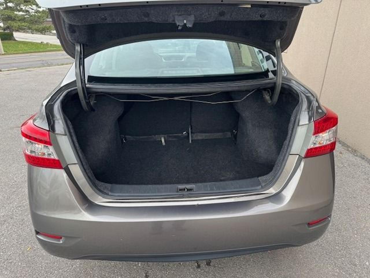 2015 Nissan Sentra 4dr Sdn CVT SV ONLY 82000KM,ACCIDENT FREE - Photo #11