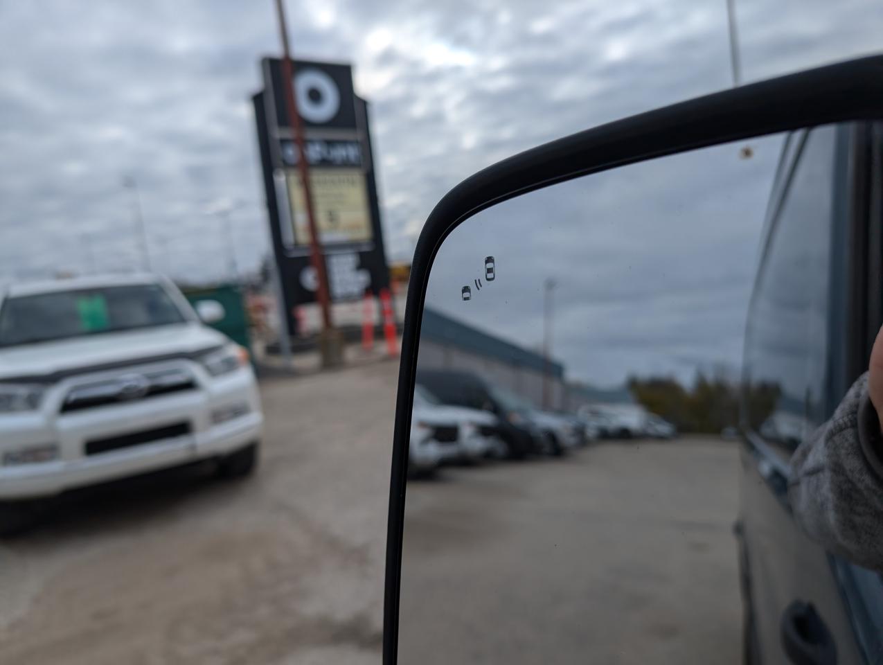 2020 Ford Transit Cargo Van T-250 High Roof | LOW KILOMETERS - Photo #14