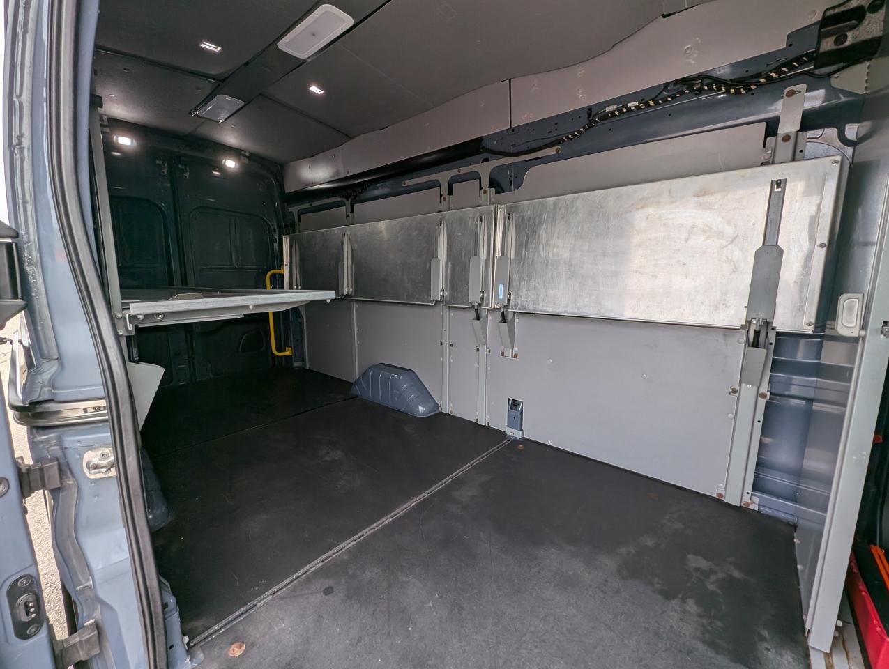 2020 Ford Transit Cargo Van T-250 High Roof | LOW KILOMETERS - Photo #4